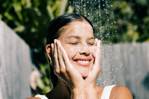 Skincare Guide: How to Remove Sunscreen Without Damaging Skin